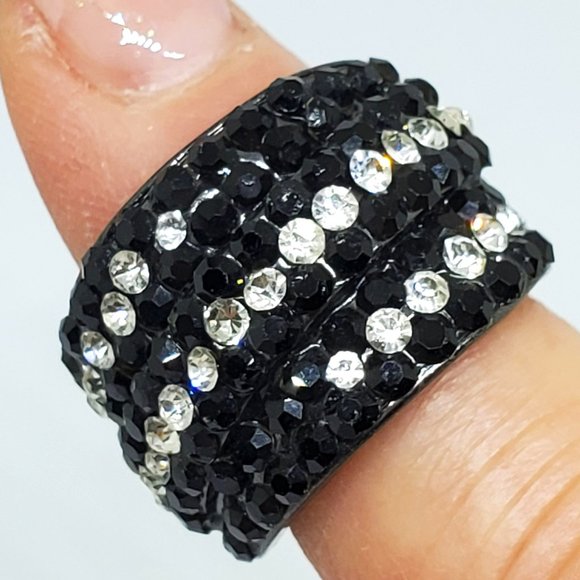 Pave' Black and Clear Rhinestone Cigar Band Fashion Stretch Ring - Picture 4 of 10